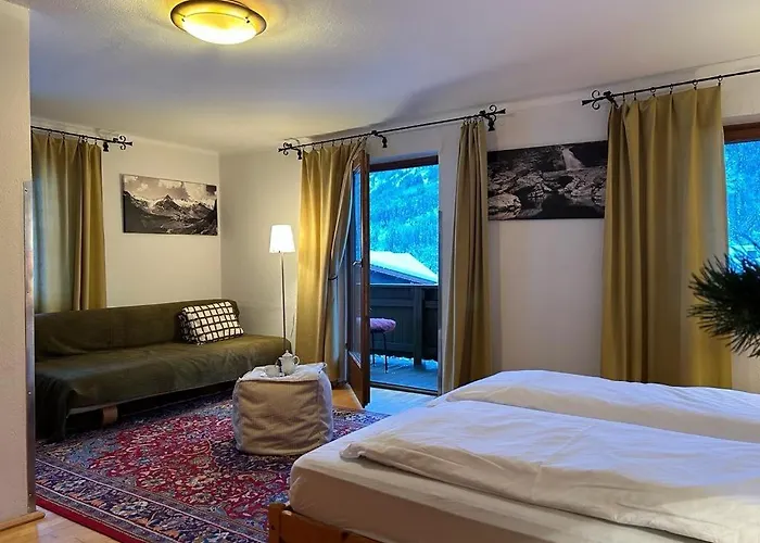 Rosenegg Gasthuis 3*